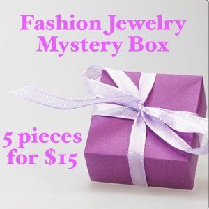 YOU READ THIS CORRECT!!! 5/$15.00 💖💖💖💖💖